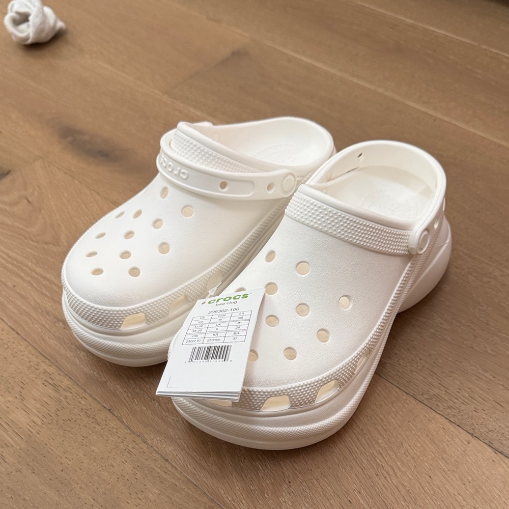 Crocs Bae Women's Classic Clog - White